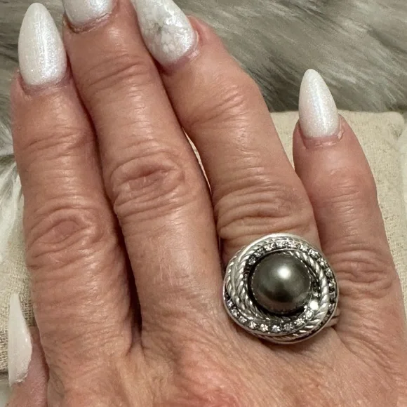 David Yurman Tahitian Pearl Diamond Crossover Ring - Picture 12 of 13